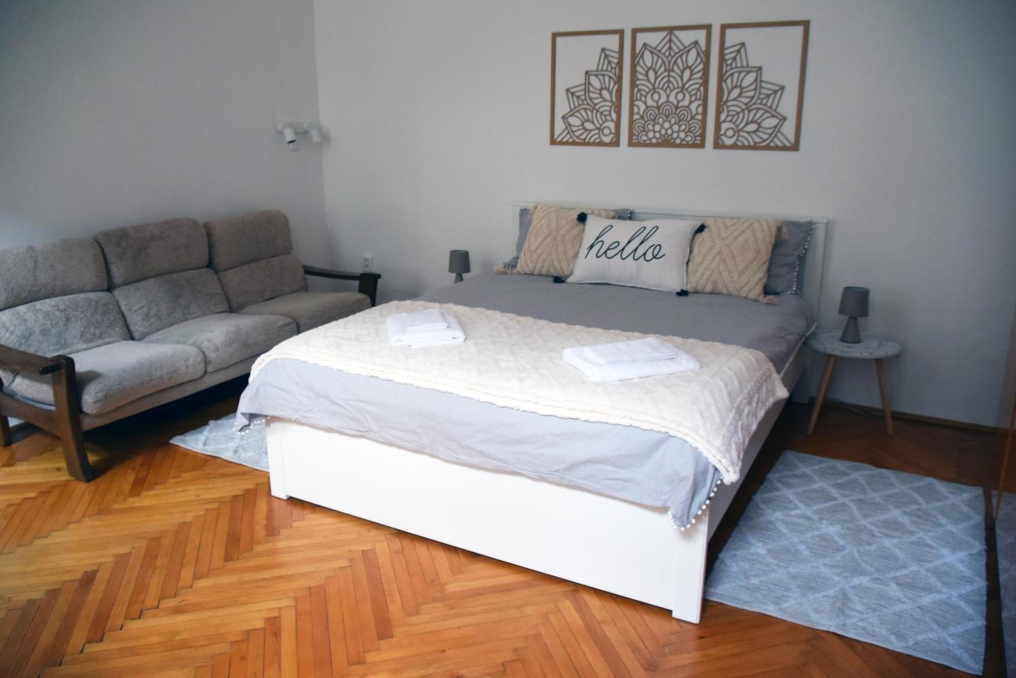 Hi!5 Spacious Apartment Budapest Palotanegyed Exterior photo